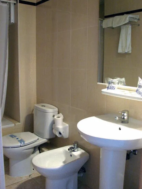 Apartamentos Lido Ibiza 0*,  Španělsko